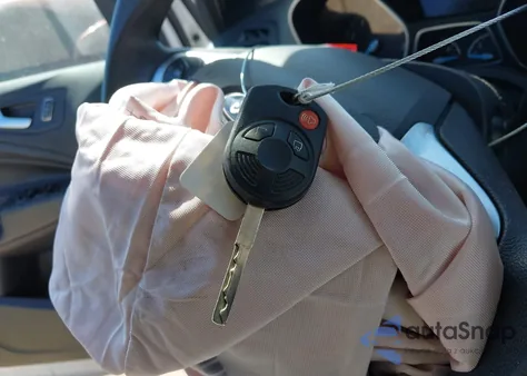 2014 Ford Escape Se from USA, damaged, VIN 1FMCU0GX2EUE11836